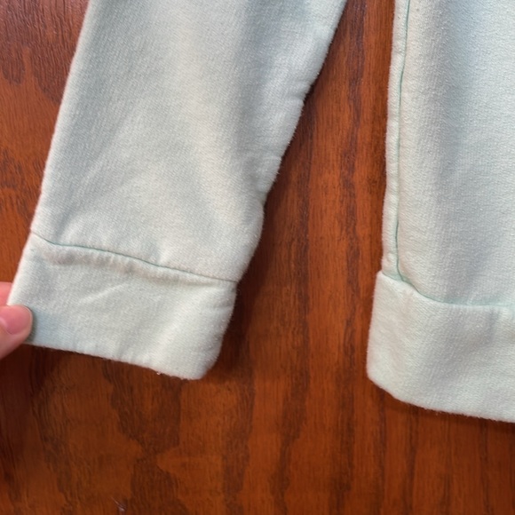 CAT & JACK UEC Girls Size Medium (7/8) Green Tie-Dye Sweater Sweatshirt Heart - Picture 4 of 9